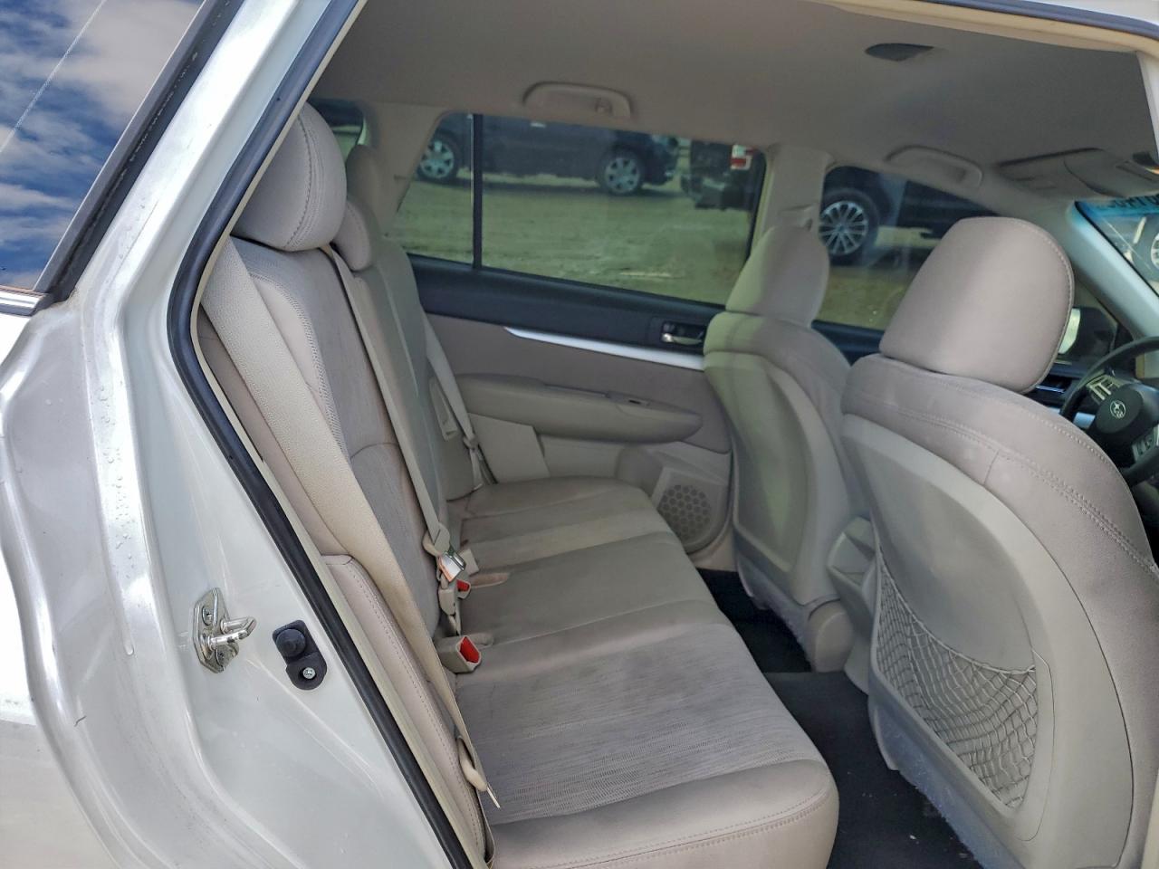 2013 Subaru Outback 2.5I VIN: 4S4BRCACXD3285556 Lot: 94381455