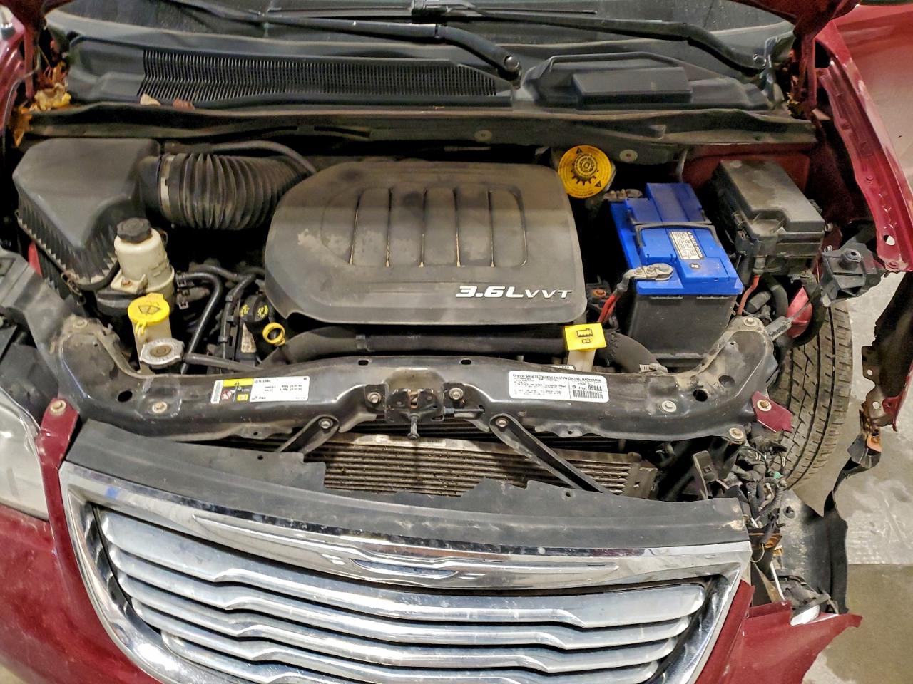 2014 Chrysler Town & Country Touring VIN: 2C4RC1BG0ER383885 Lot: 94036945