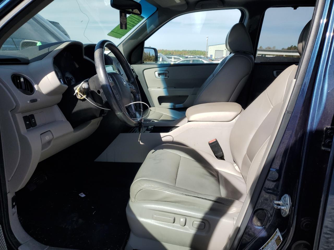 2011 Honda Pilot Touring VIN: 5FNYF4H97BB068229 Lot: 92261965