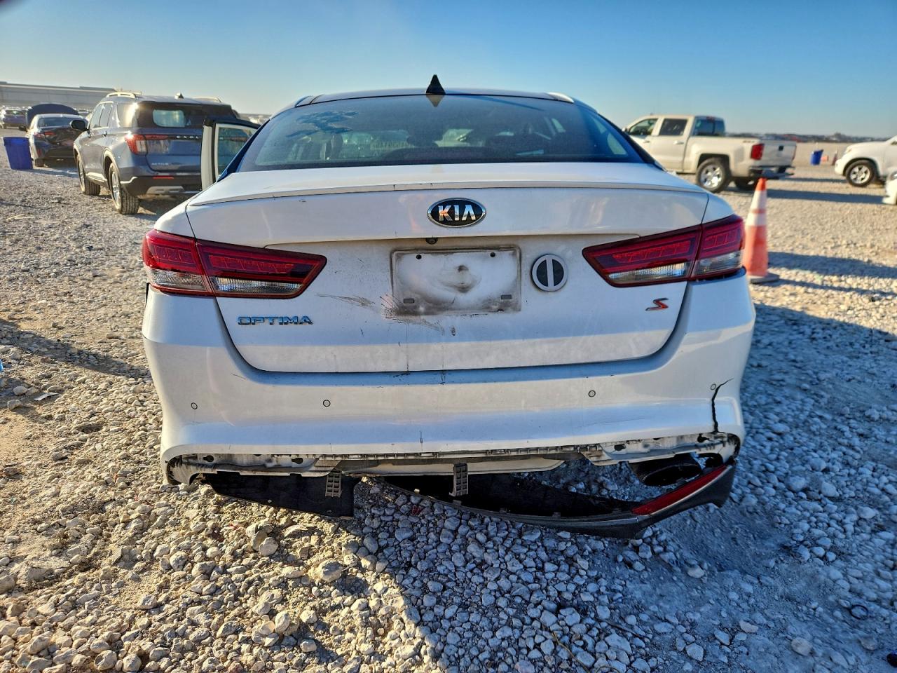2018 Kia Optima Lx VIN: 5XXGT4L33JG243840 Lot: 94539145