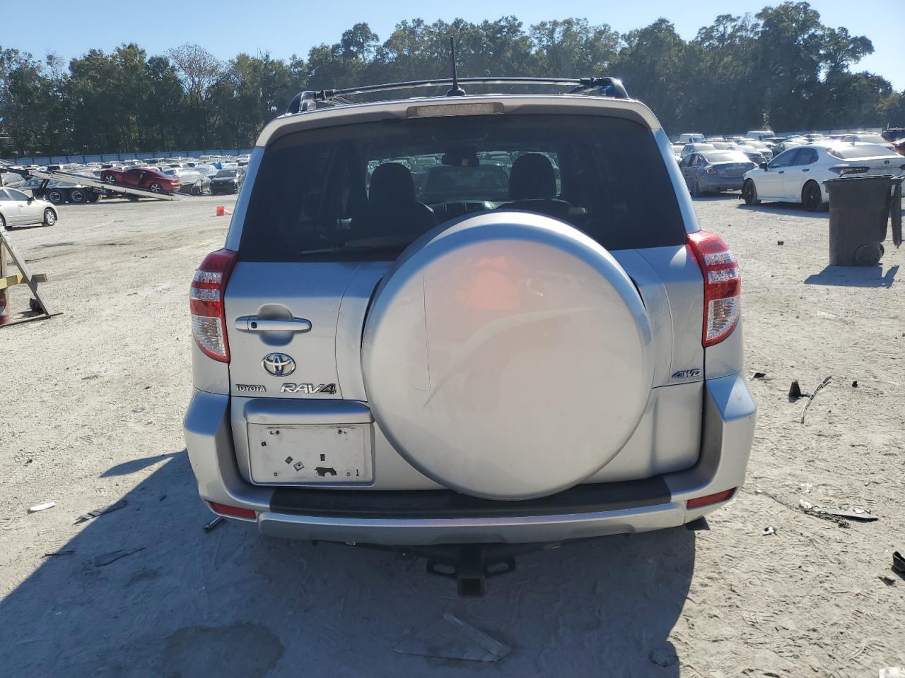 2010 Toyota Rav4 Limited VIN: JTMDK4DV1AD015075 Lot: 90454985