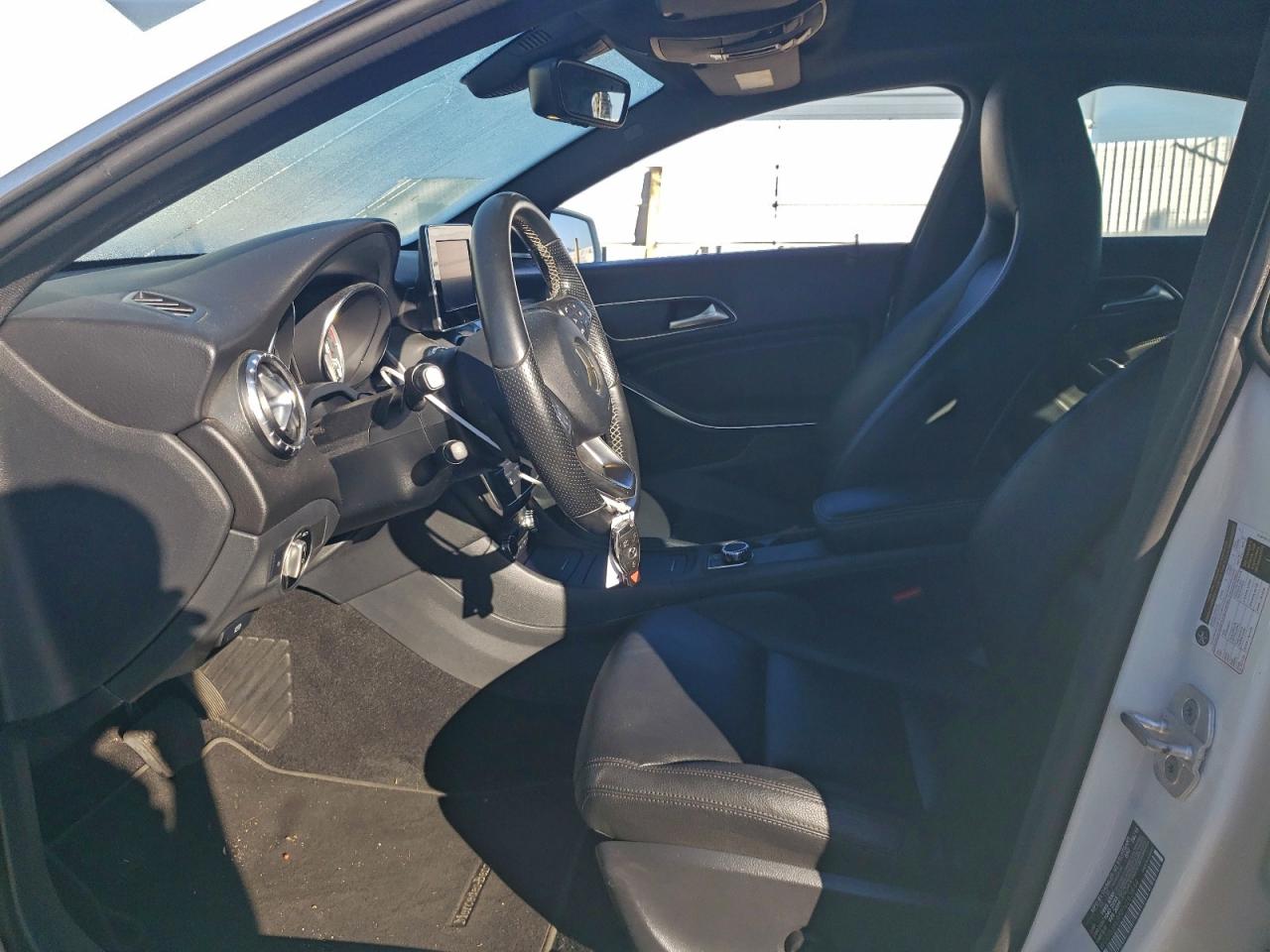 2015 Mercedes-Benz Cla 250 VIN: WDDSJ4EB5FN283844 Lot: 94495445