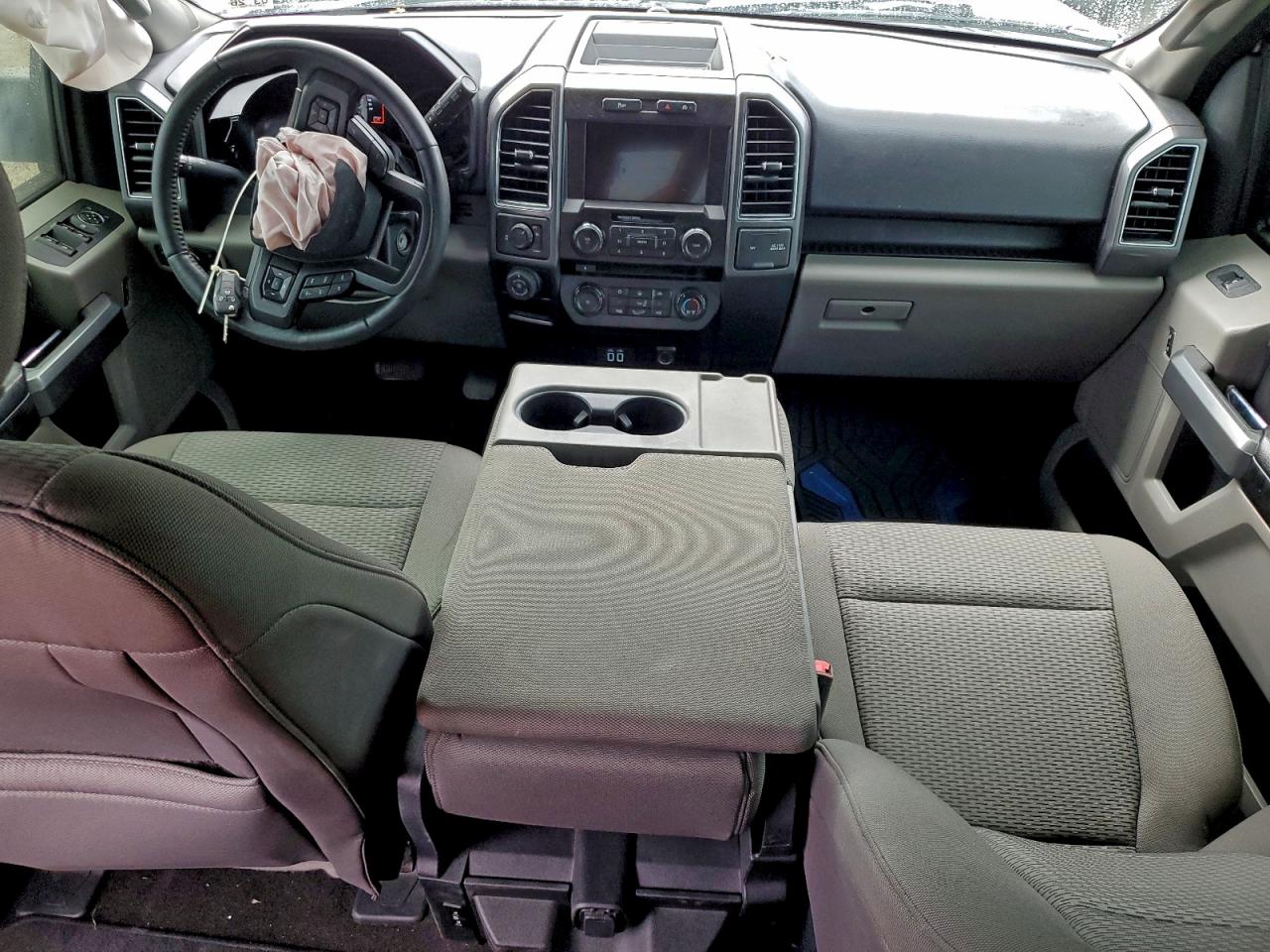 2018 Ford F150 Supercrew VIN: 1FTEW1CP2JKE55537 Lot: 92810185