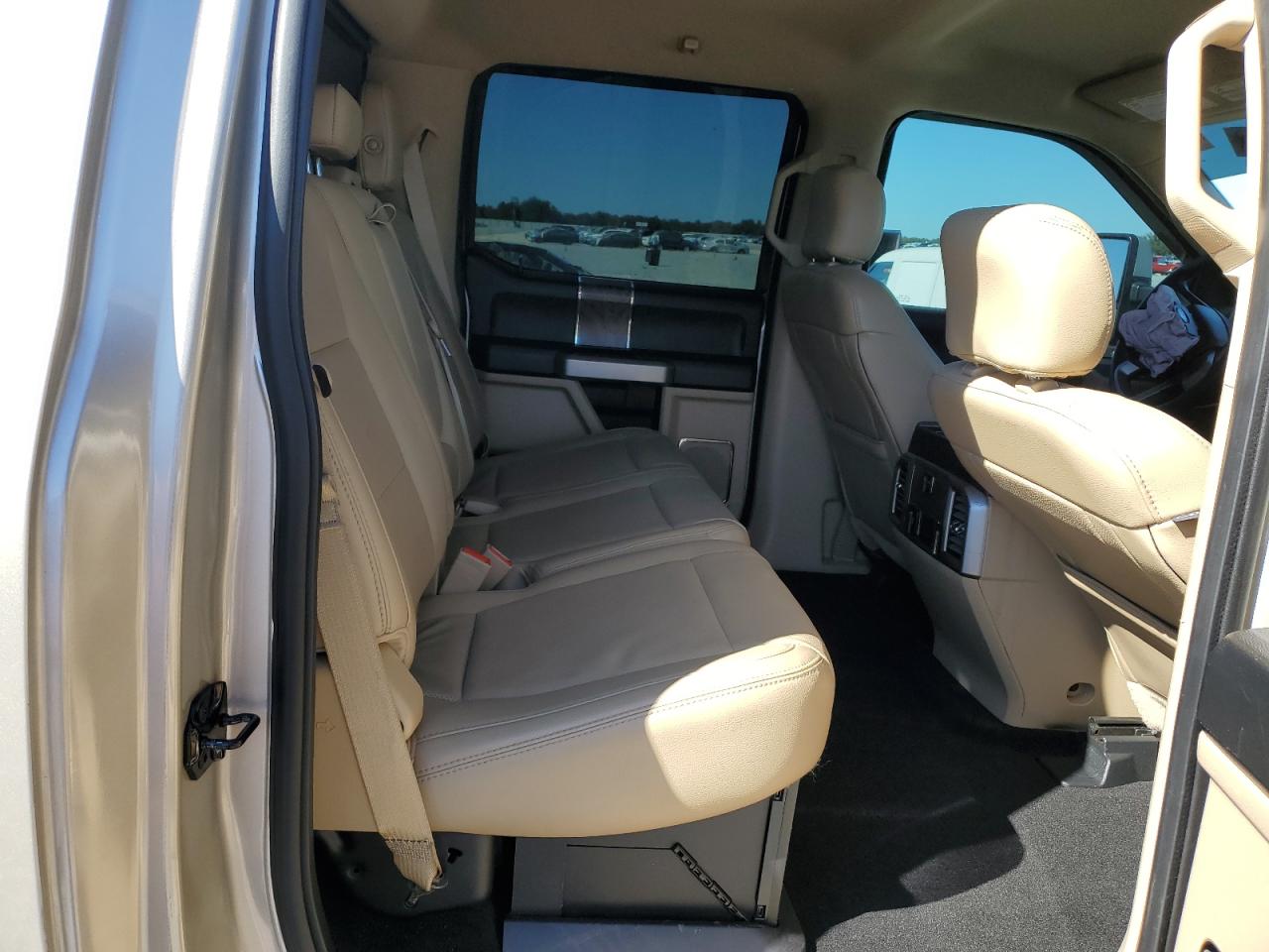 2017 Ford F250 Super Duty VIN: 1FT7W2BT2HEF47429 Lot: 92824745