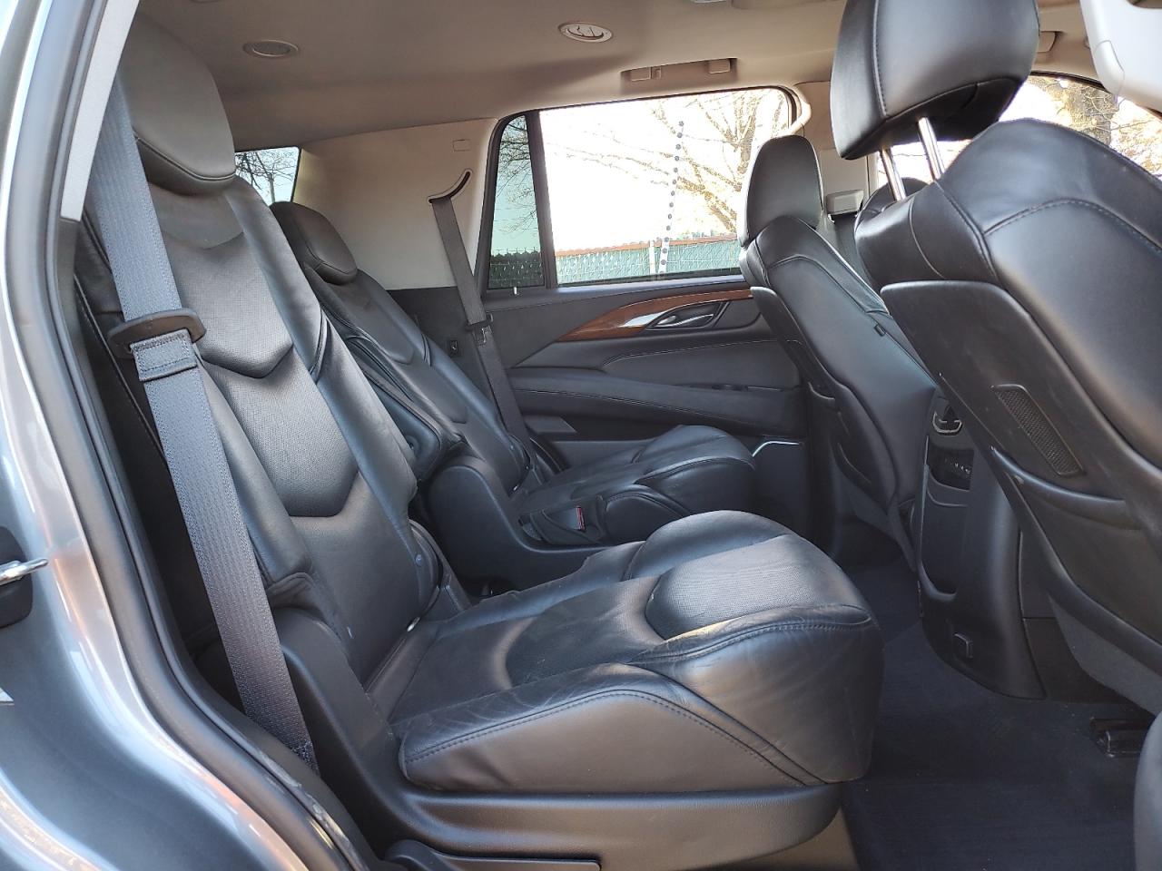 2020 Cadillac Escalade Luxury VIN: 1GYS4BKJ3LR160110 Lot: 91841745