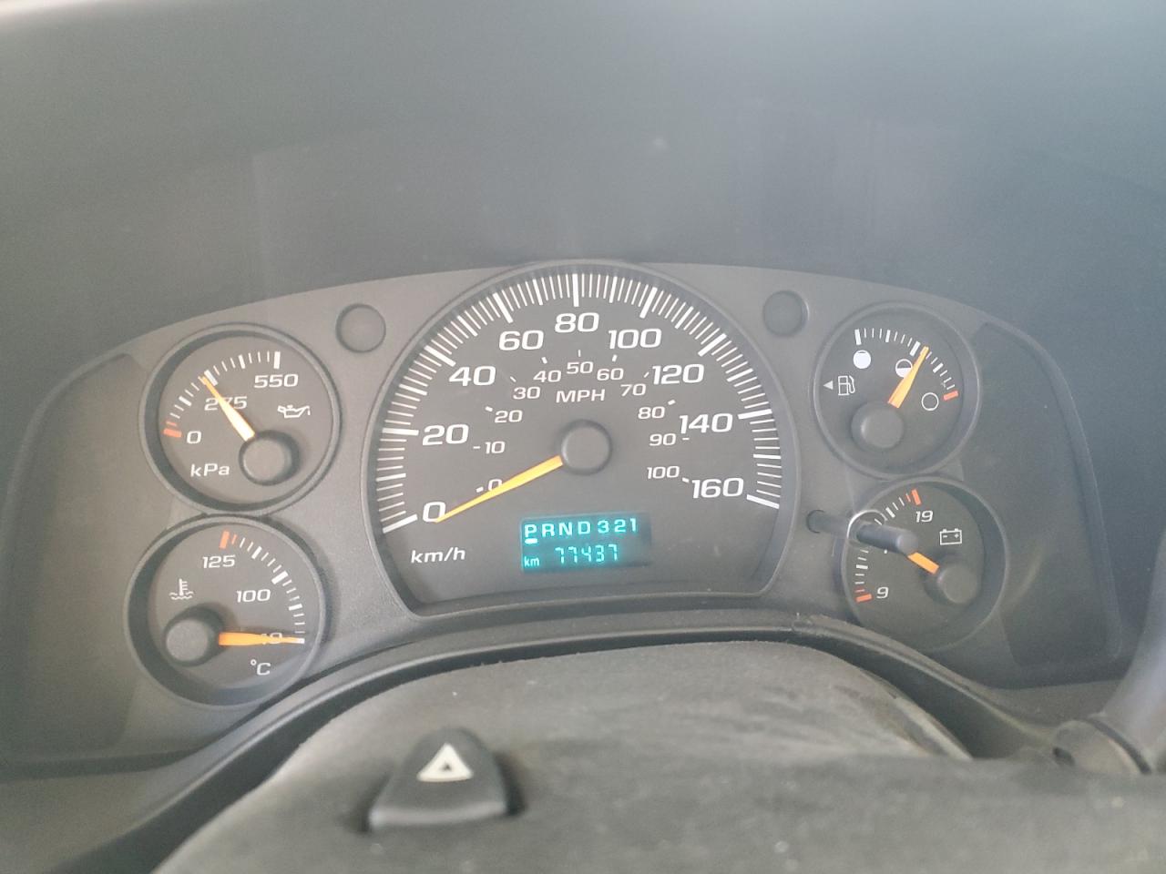 2005 Chevrolet Cutaway Van Motorhome VIN: 1GBJG31U851136868 Lot: 92498575