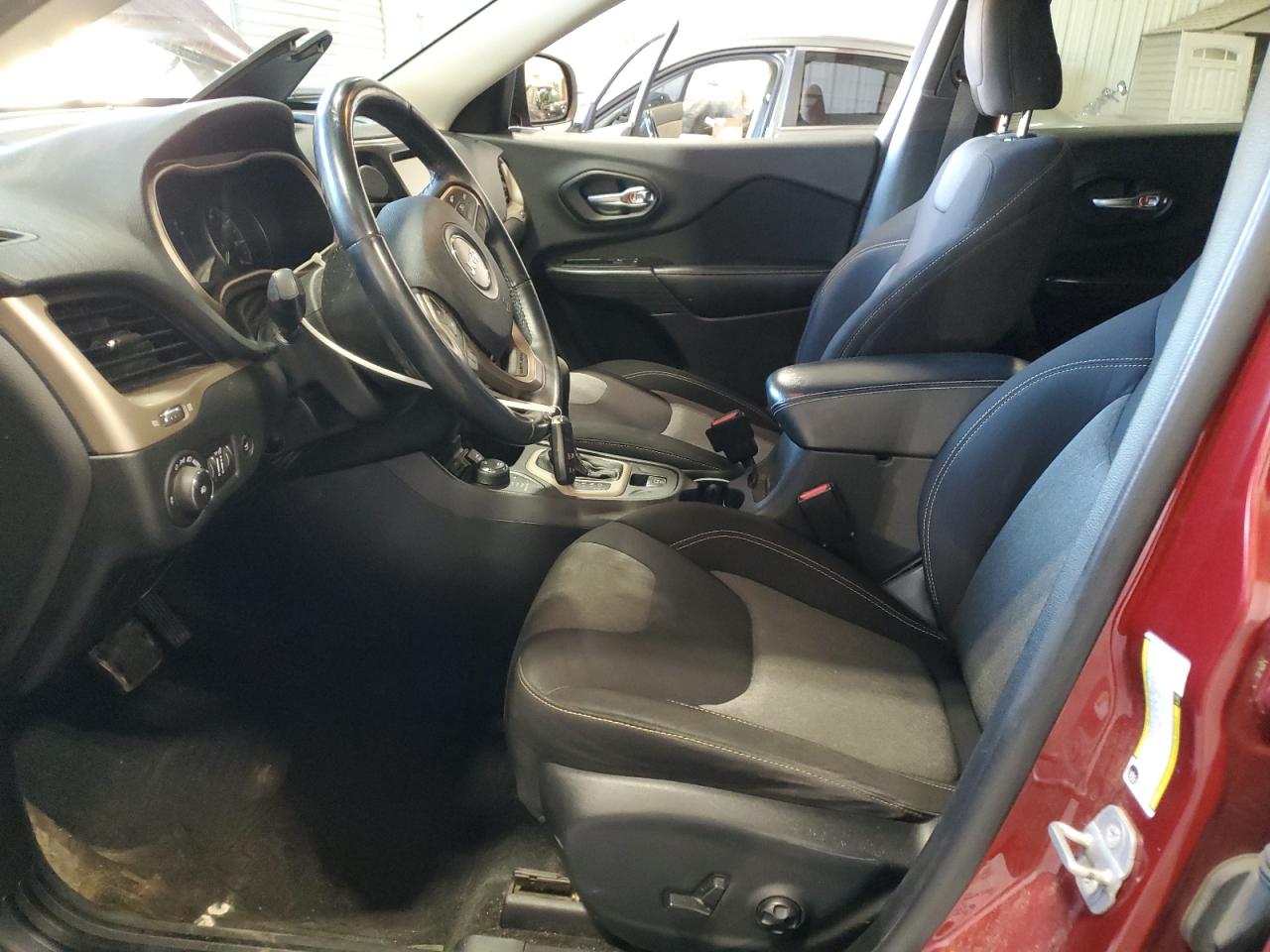 2014 Jeep Cherokee Latitude VIN: 1C4PJMCS7EW150661 Lot: 93851065