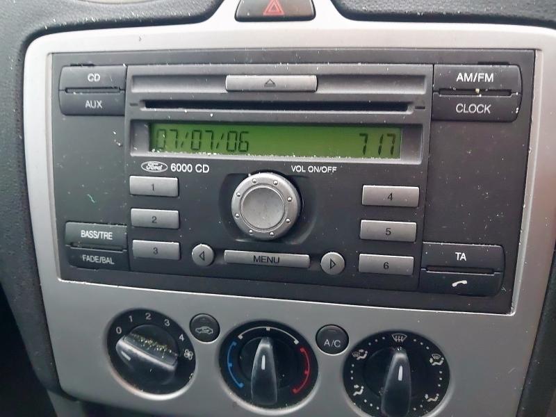 2006 FORD FOCUS 1.6 ZETEC 5DR AUTO [CLIMATE PACK]