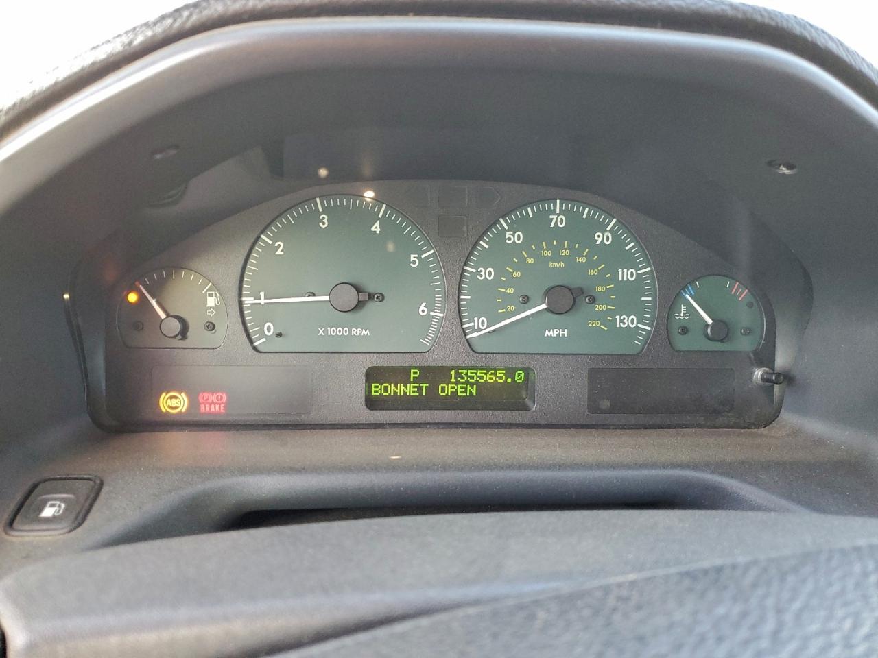 2001 Land Rover Range Rover 4.6 Se Long Wheelbase VIN: SALPL16461A454134 Lot: 93868005