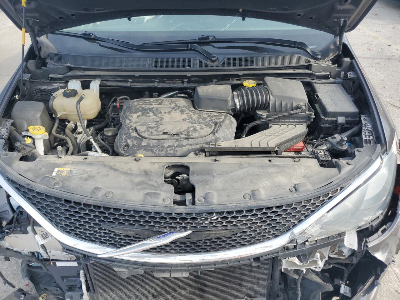 2020 Chrysler Voyager Lx VIN: 2C4RC1CGXLR105426 Lot: 91000615