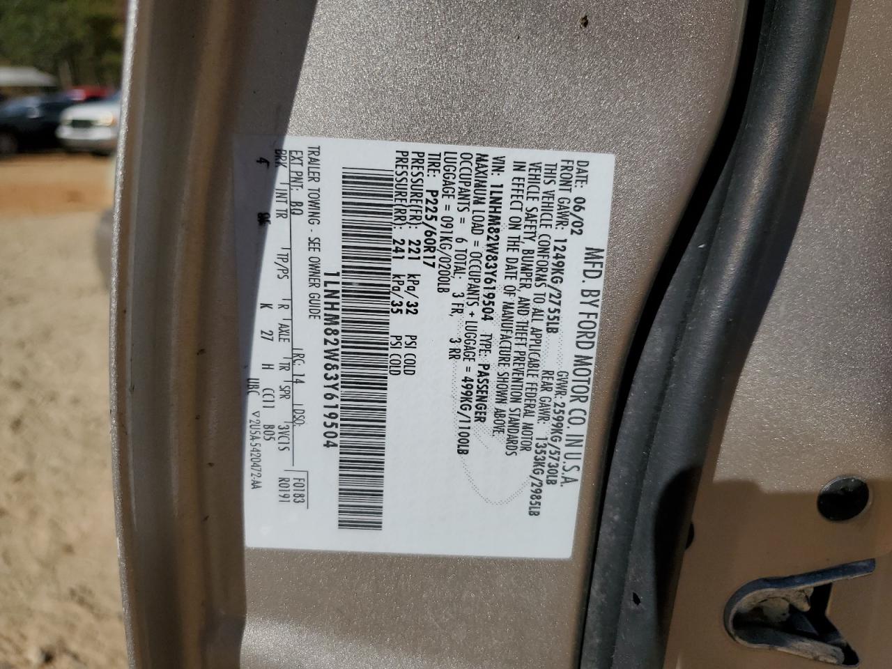 2003 Lincoln Town Car Signature VIN: 1LNHM82W83Y619504 Lot: 92893885