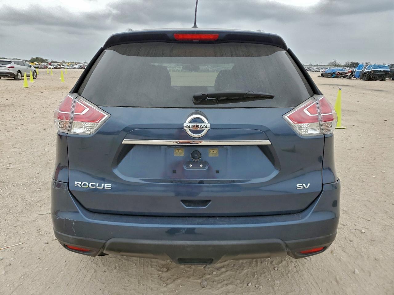 2016 Nissan Rogue S VIN: KNMAT2MT4GP729731 Lot: 94140065