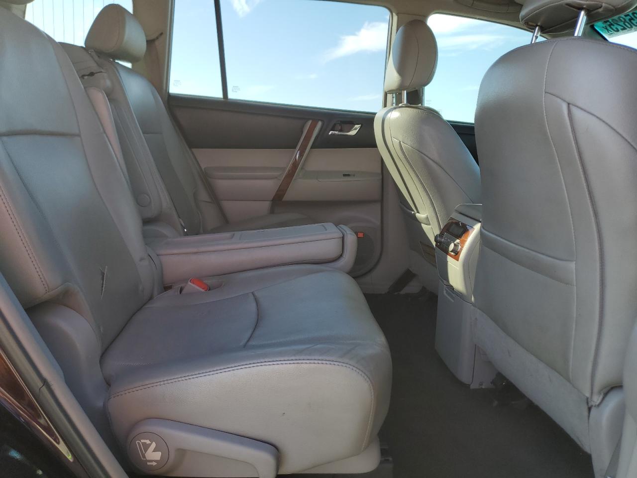 2013 Toyota Highlander Limited VIN: 5TDYK3EH9DS121500 Lot: 91425825