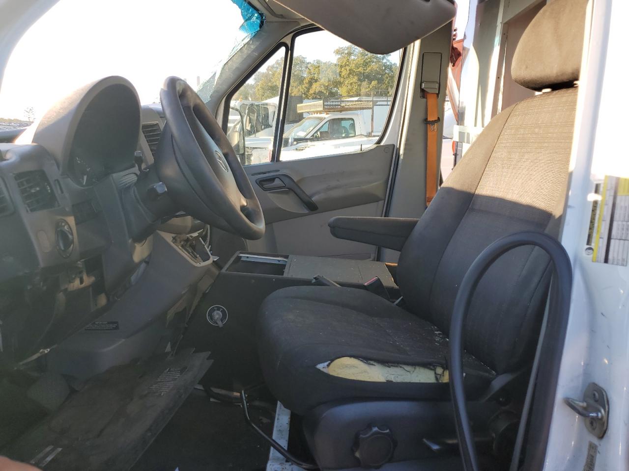 2014 Mercedes Benz Sprinter Ambulance VIN: WD3PE7CC9E5866279 Lot: 92924985