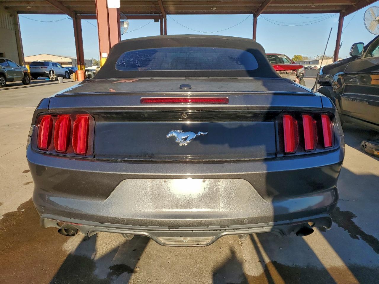 2016 Ford Mustang VIN: 1FATP8UHXG5310084 Lot: 92109255