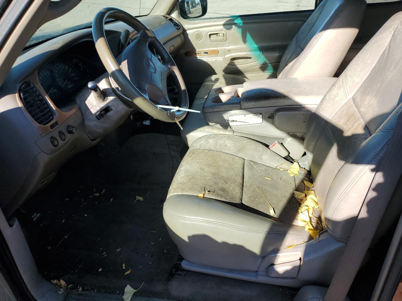 2000 Toyota Tundra Access Cab VIN: 5TBBT4415YS005173 Lot: 92896875