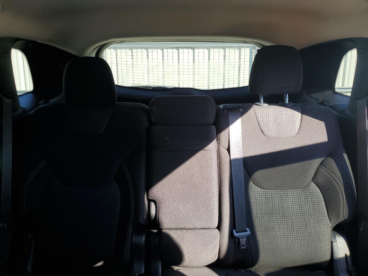 2015 Jeep Cherokee Latitude VIN: 1C4PJMCBXFW588785 Lot: 91716255