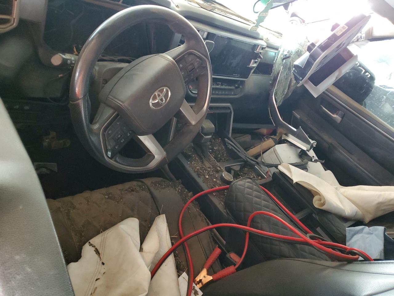 2022 Toyota Tundra Double Cab Sr VIN: 5TFLA5AA6NX005104 Lot: 92508905