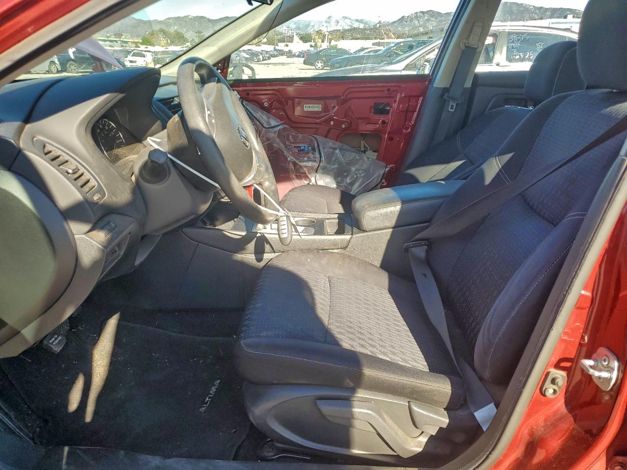 2016 Nissan Altima 2.5 VIN: 1N4AL3AP2GN379529 Lot: 93828035