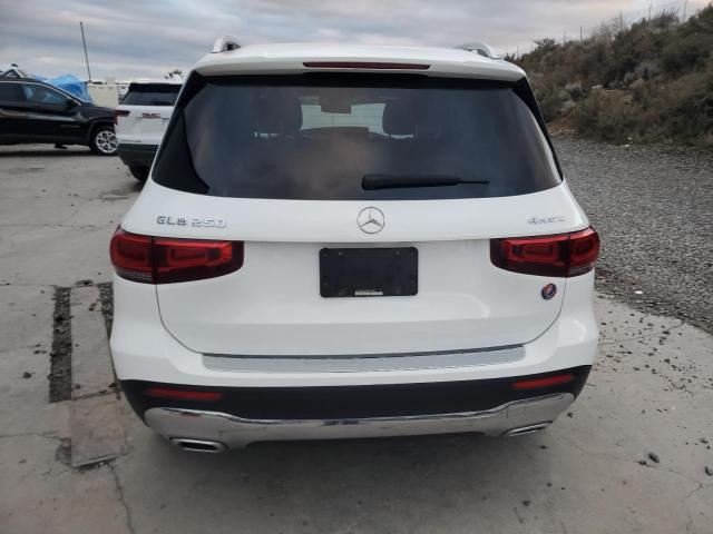  MERCEDES-BENZ GLB-CLASS 2021 Белы