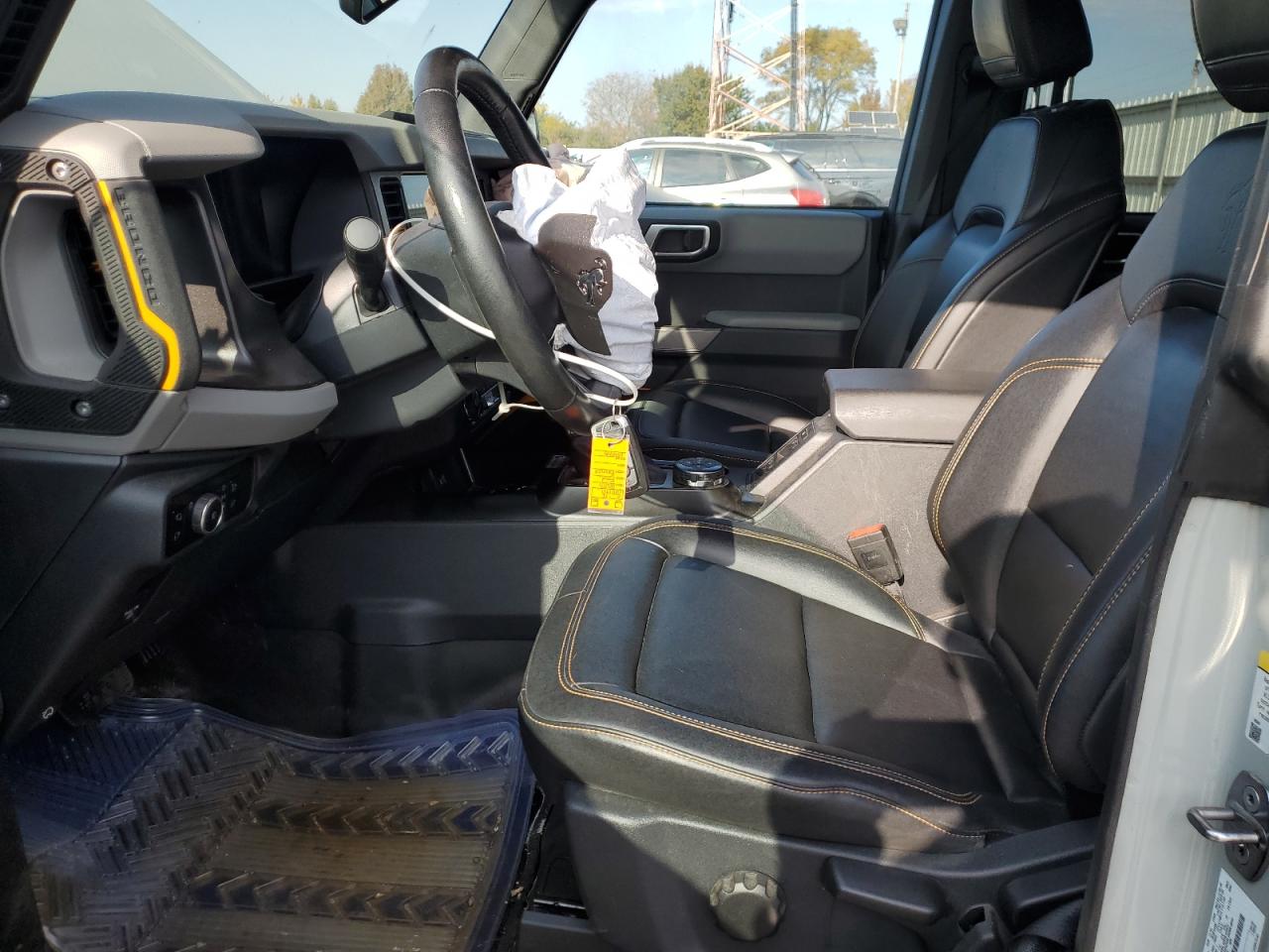 2023 Ford Bronco Base VIN: 1FMEE5DP5PLC13106 Lot: 91246055