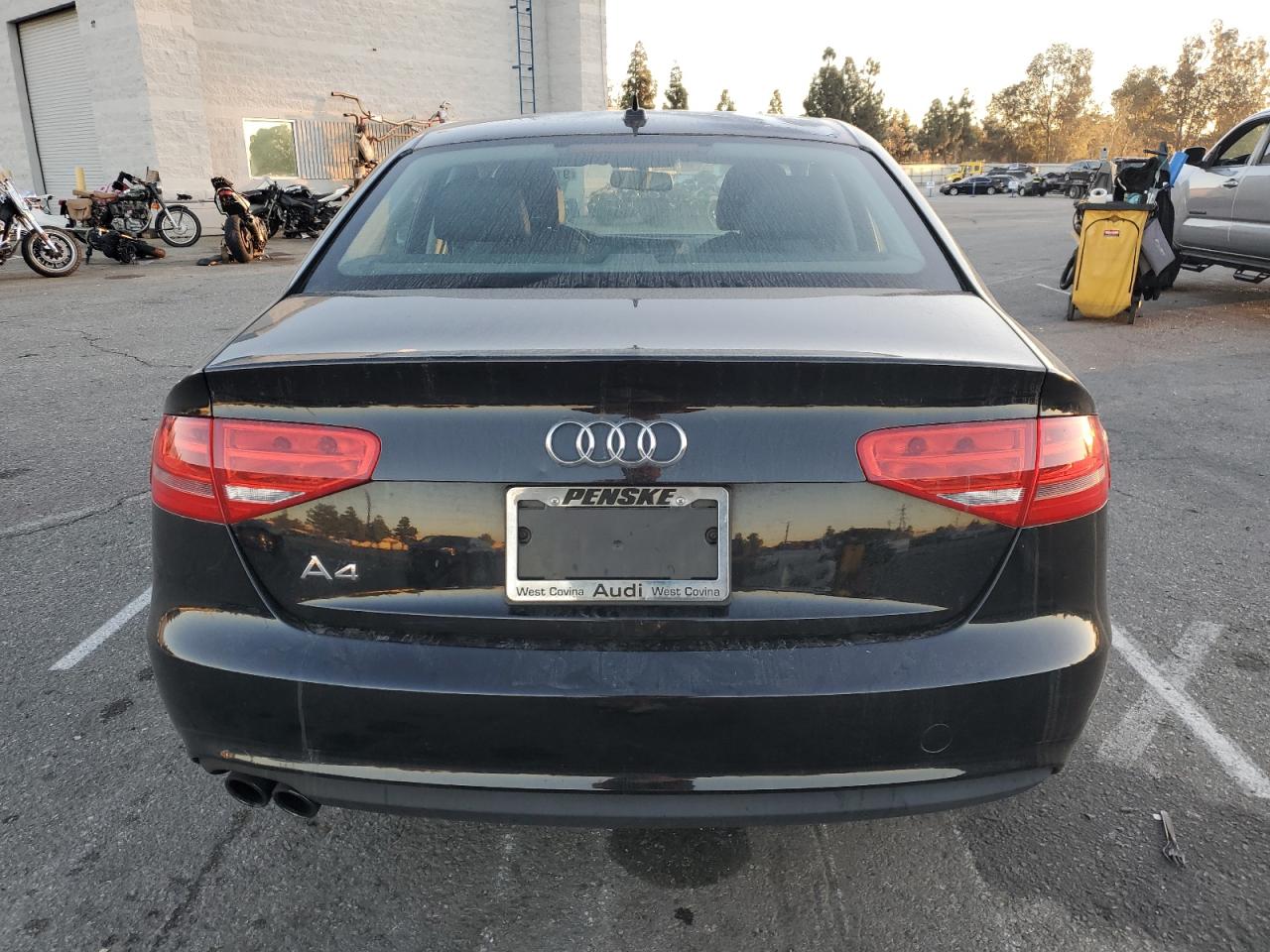 2014 Audi A4 Premium VIN: WAUAFAFL0EN040631 Lot: 91875705