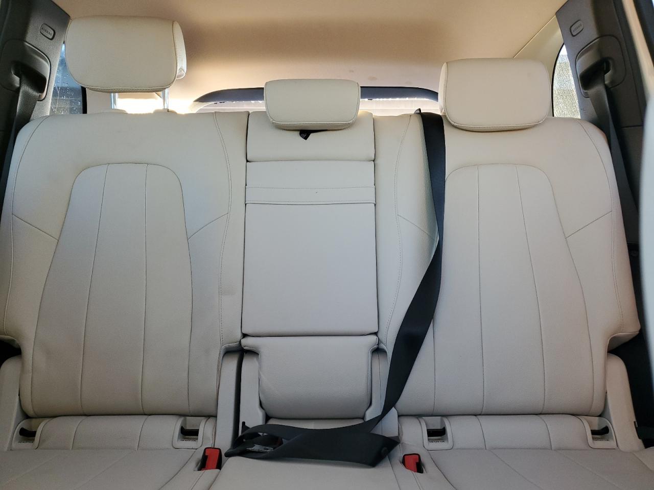 Фото: W1N4M4HB0NW234252