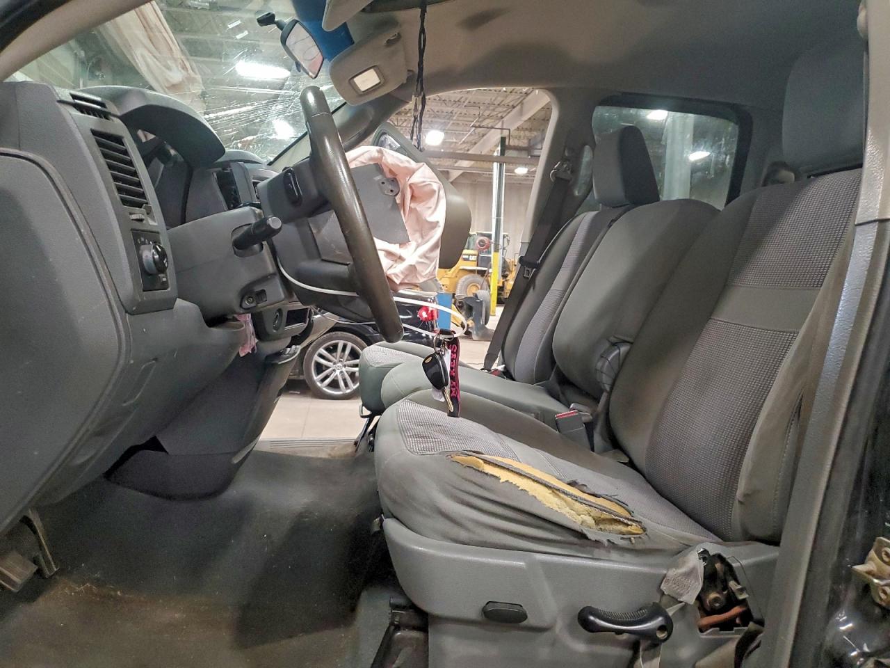 2007 Dodge Ram 1500 St VIN: 1D7HU18PX7S115739 Lot: 93964455