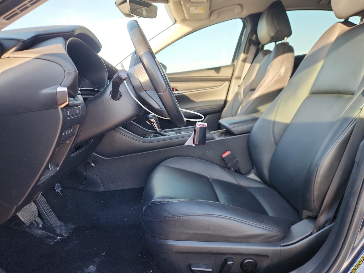 2021 Mazda 3 Preferred VIN: JM1BPACL7M1300697 Lot: 91121185