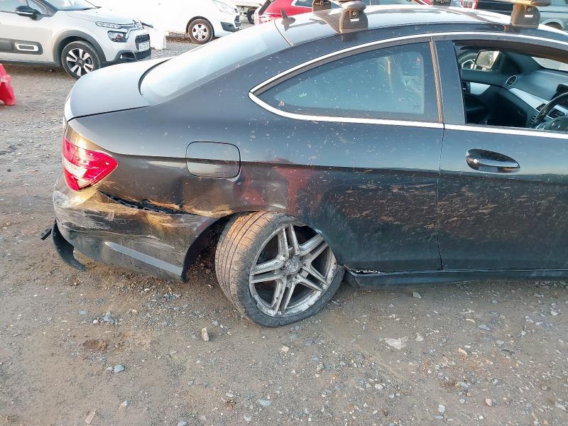 2011 MERCEDES-BENZ C CLASS C220 CDI BLUEEFFICIENCY AMG SPORT 2DR AUTO