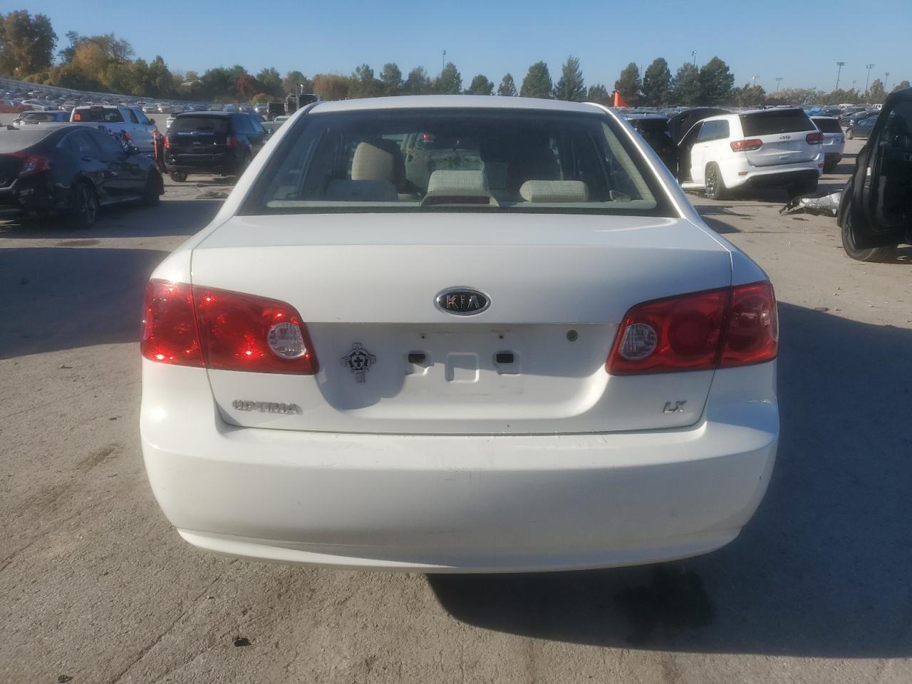 2008 Kia Optima Lx VIN: KNAGE123485169754 Lot: 91769485