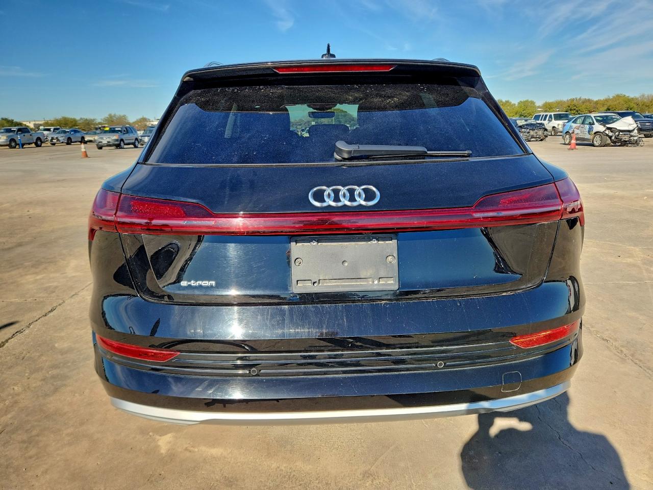 2019 Audi E-Tron Prestige VIN: WA1VAAGE1KB010242 Lot: 92810475