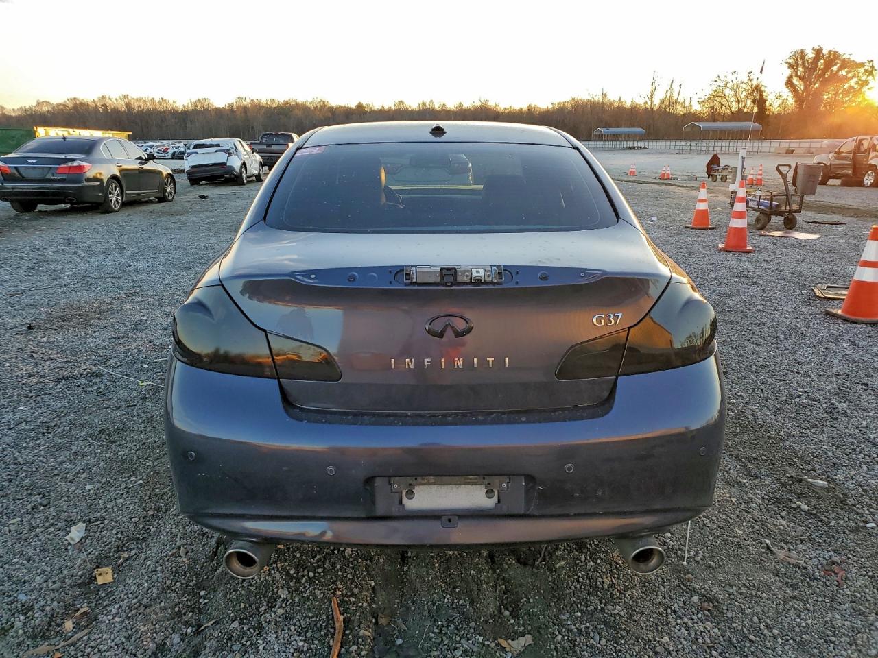 2010 Infiniti G37 Base VIN: JN1CV6AP9AM403386 Lot: 94304195