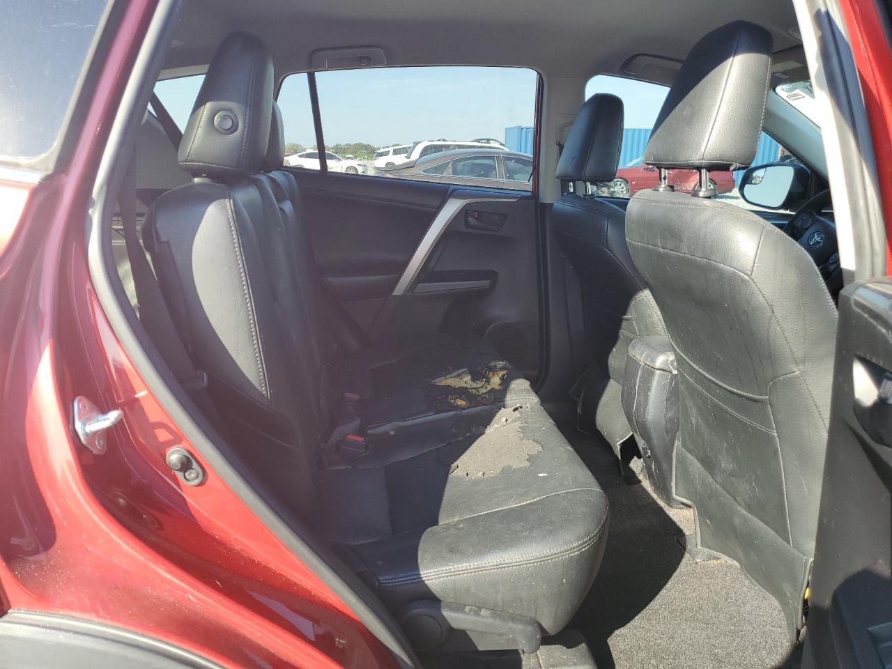 2017 Toyota Rav4 Le VIN: JTMZFREV6HJ125721 Lot: 93247175