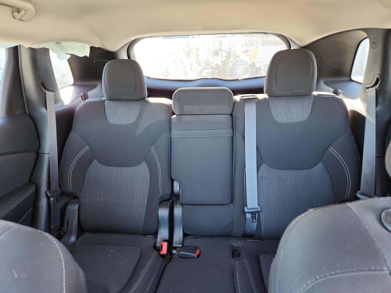 2016 Jeep Cherokee Latitude VIN: 1C4PJMCB3GW286370 Lot: 91706965