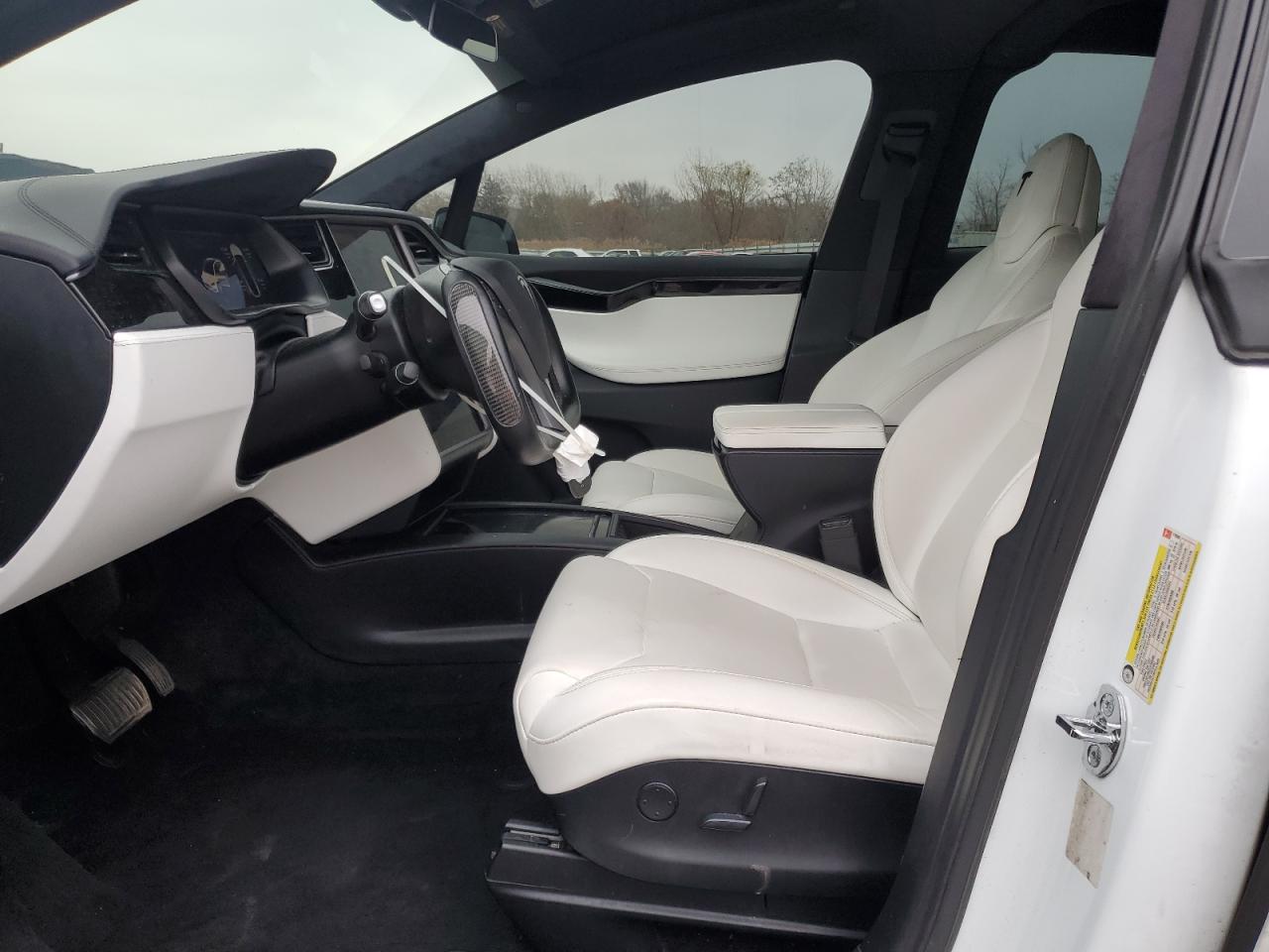 2018 Tesla Model X VIN: 5YJXCDE29JF113956 Lot: 92645045