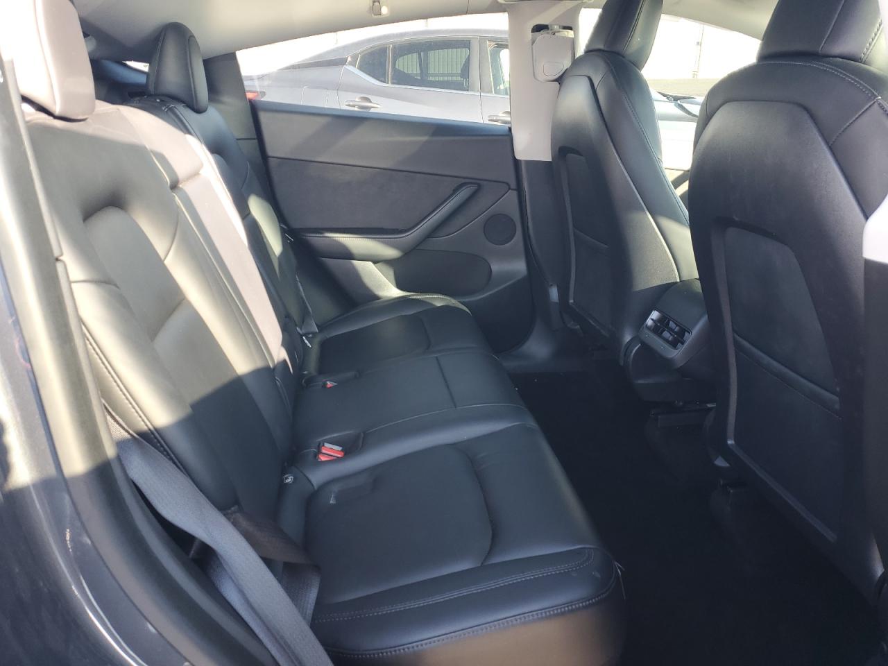 2021 Tesla Model Y VIN: 5YJYGDEE9MF076768 Lot: 93723005