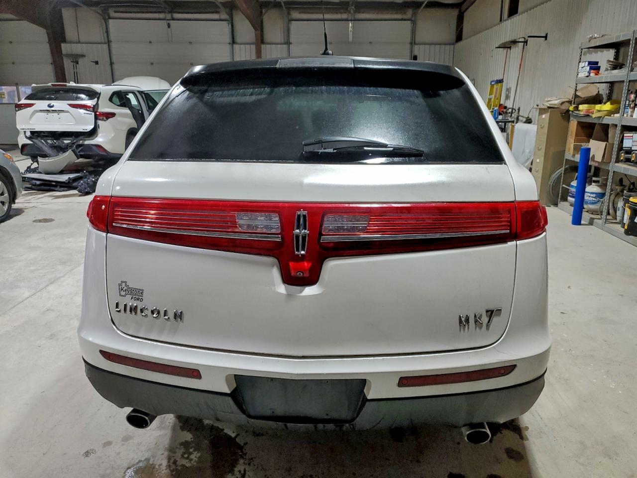 2013 Lincoln Mkt VIN: 2LMHJ5AT4DBL50189 Lot: 94309445