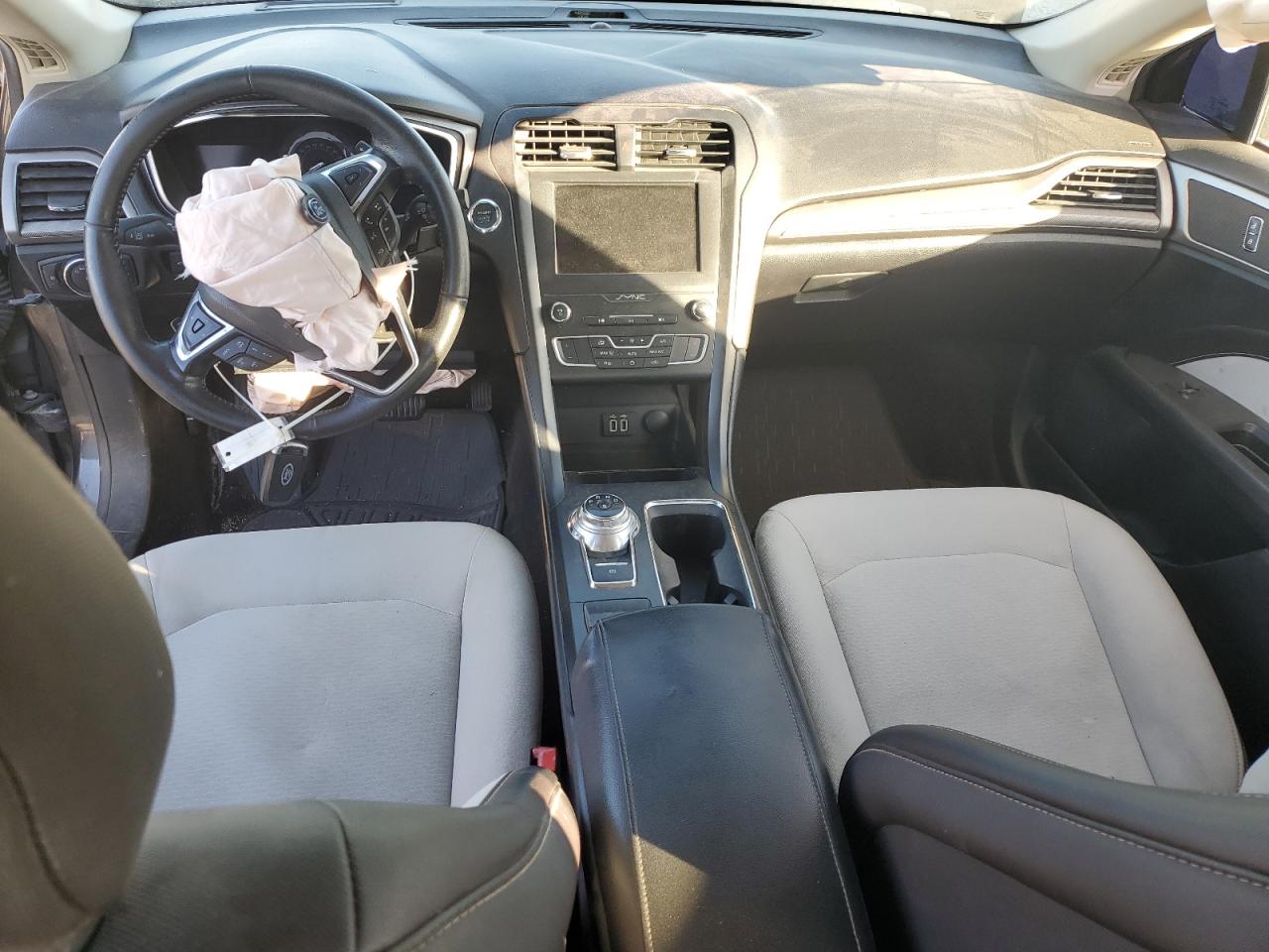 2019 Ford Fusion Se VIN: 3FA6P0HD2KR148527 Lot: 93540415