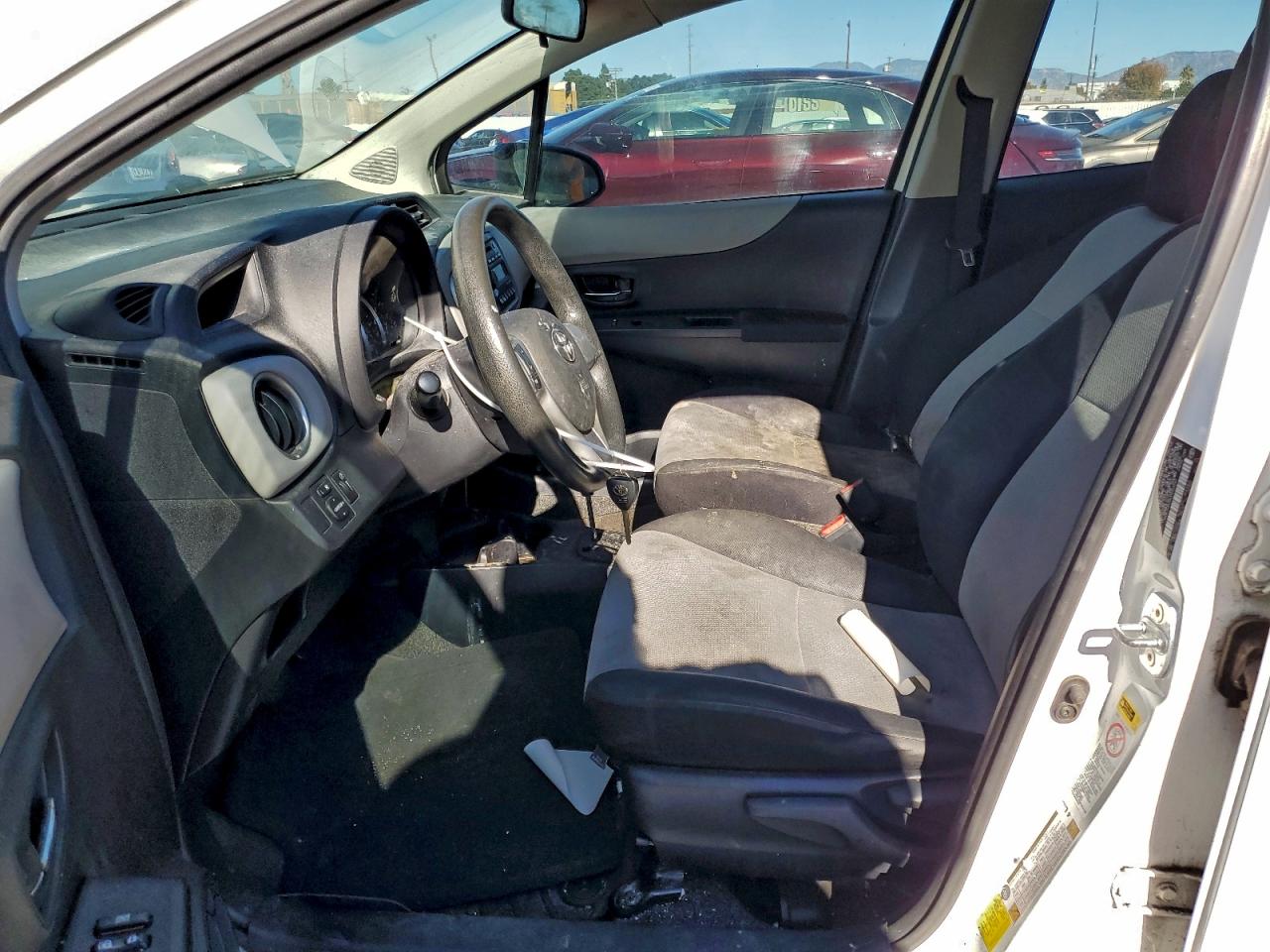 2012 Toyota Yaris VIN: JTDKTUD35CD523541 Lot: 94283565