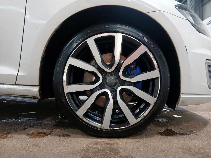 2015 VOLKSWAGEN GOLF 1.4 TSI GTE 5DR DSG [NAV]