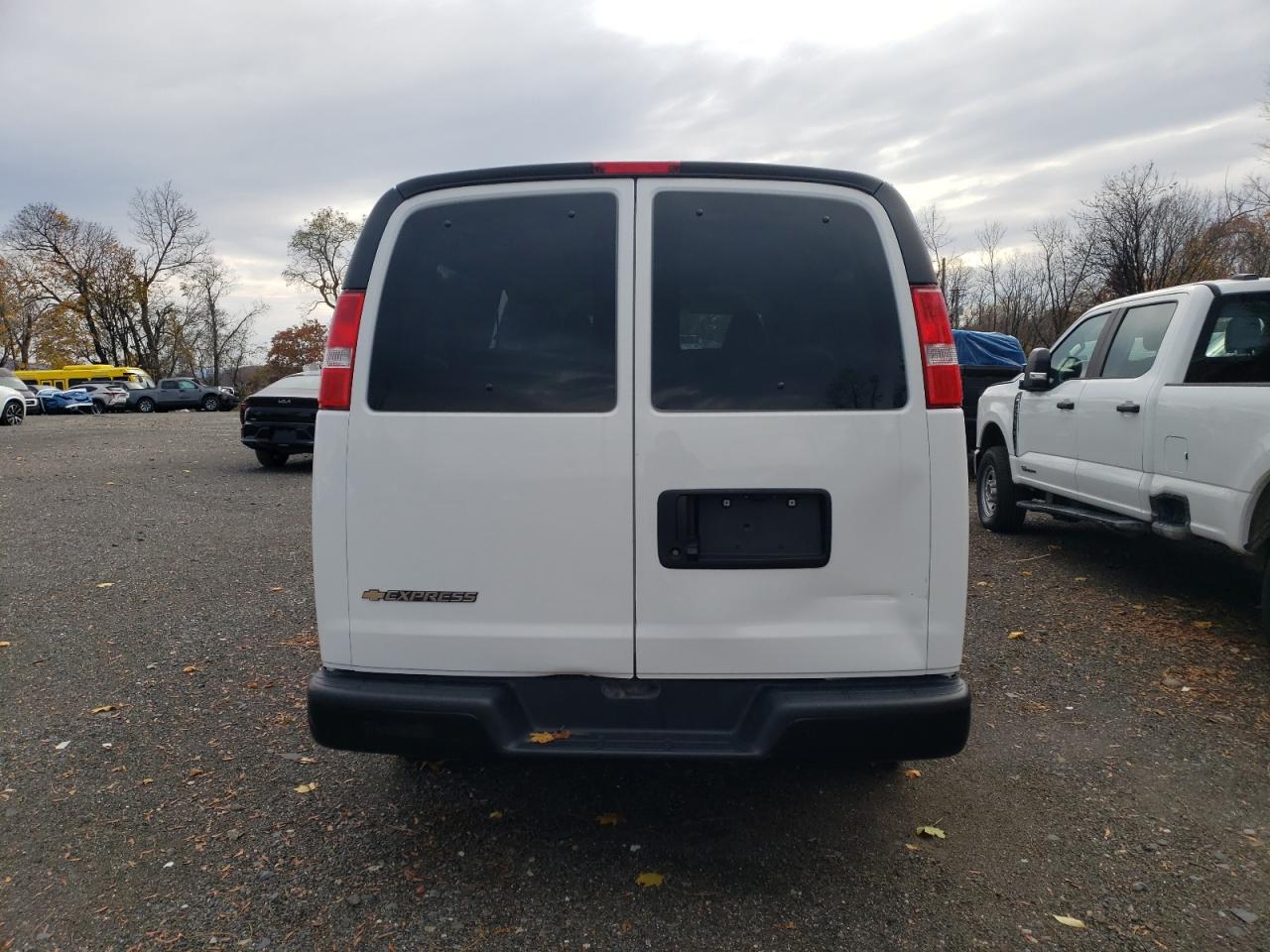 2024 Chevrolet Express G3500 Ls VIN: 1GAZGNF71R1264722 Lot: 92590535