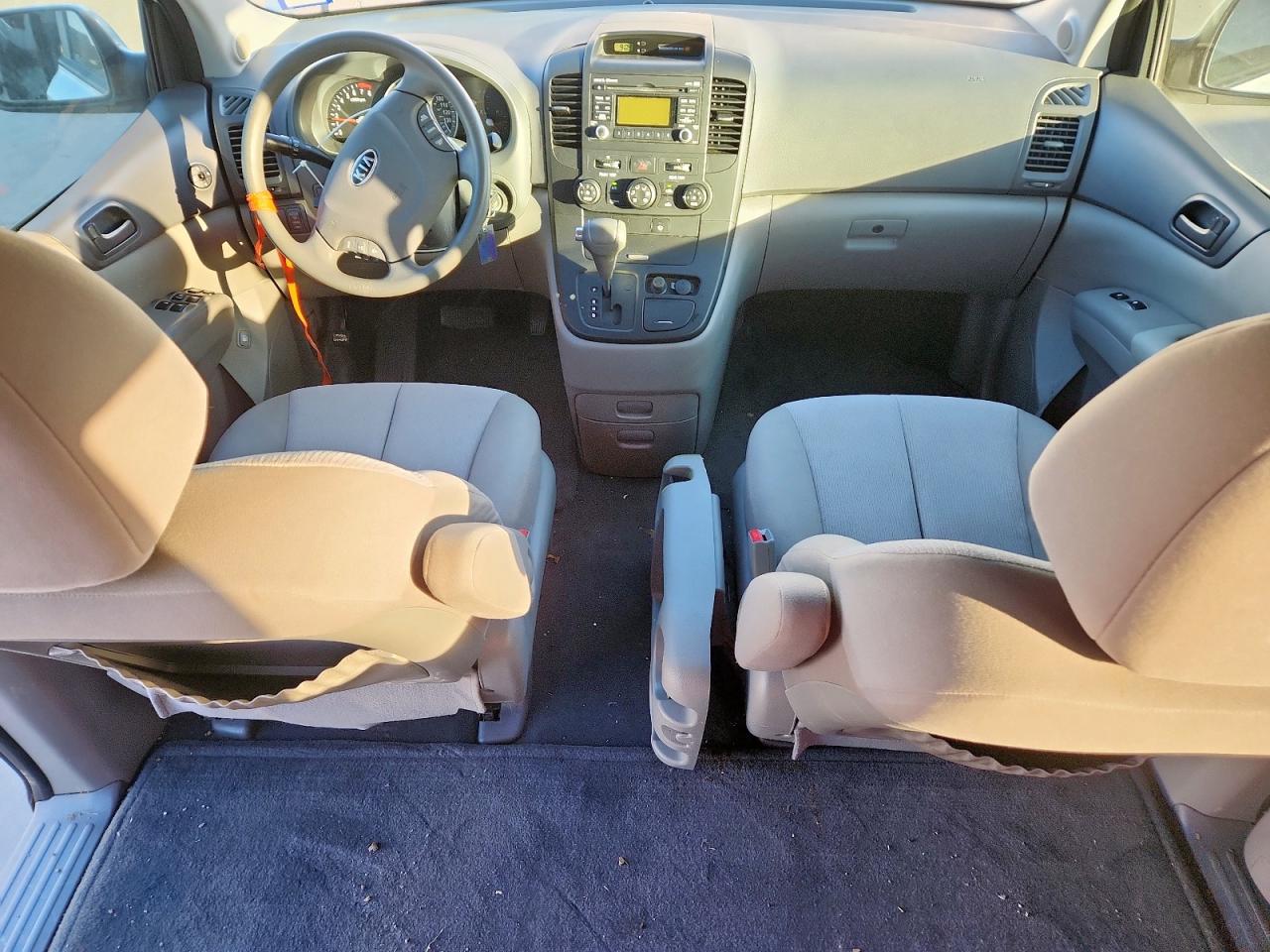 2012 Kia Sedona Lx VIN: KNDMG4C70C6422199 Lot: 92126385