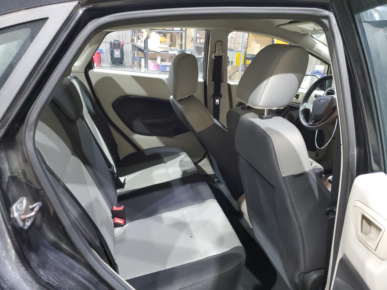 2013 Ford Fiesta S VIN: 3FADP4AJ8DM157621 Lot: 93279145