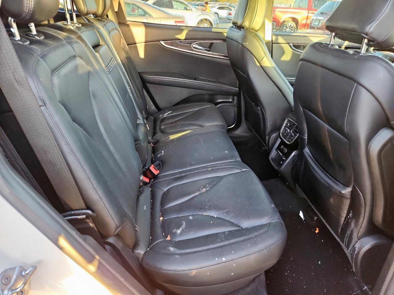 2022 Lincoln Nautilus Reserve VIN: 2LMPJ8K91NBL23520 Lot: 92045665