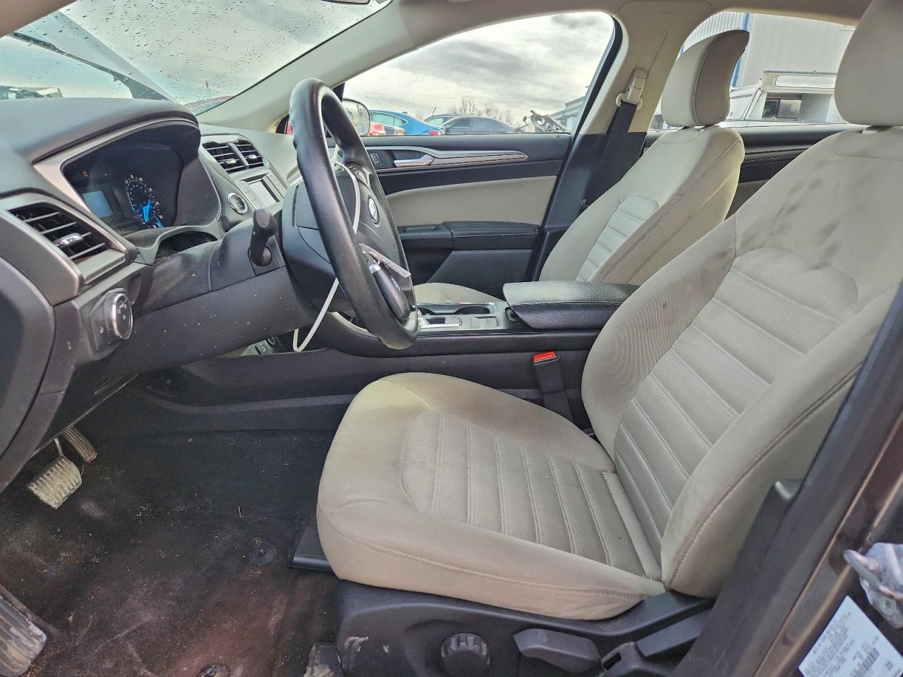 2017 Ford Fusion S VIN: 3FA6P0G7XHR176113 Lot: 93761015