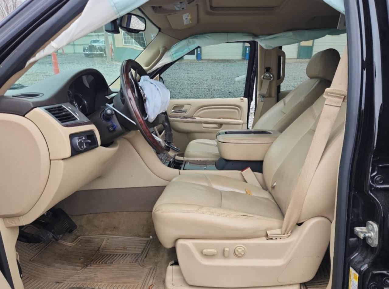 2014 Cadillac Escalade Luxury VIN: 1GYS4BEF6ER239149 Lot: 93663895