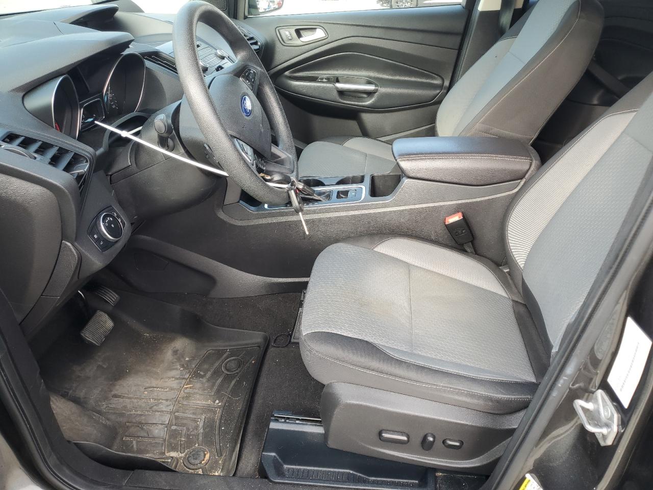 2017 Ford Escape Se VIN: 1FMCU0GD2HUA99463 Lot: 93636425