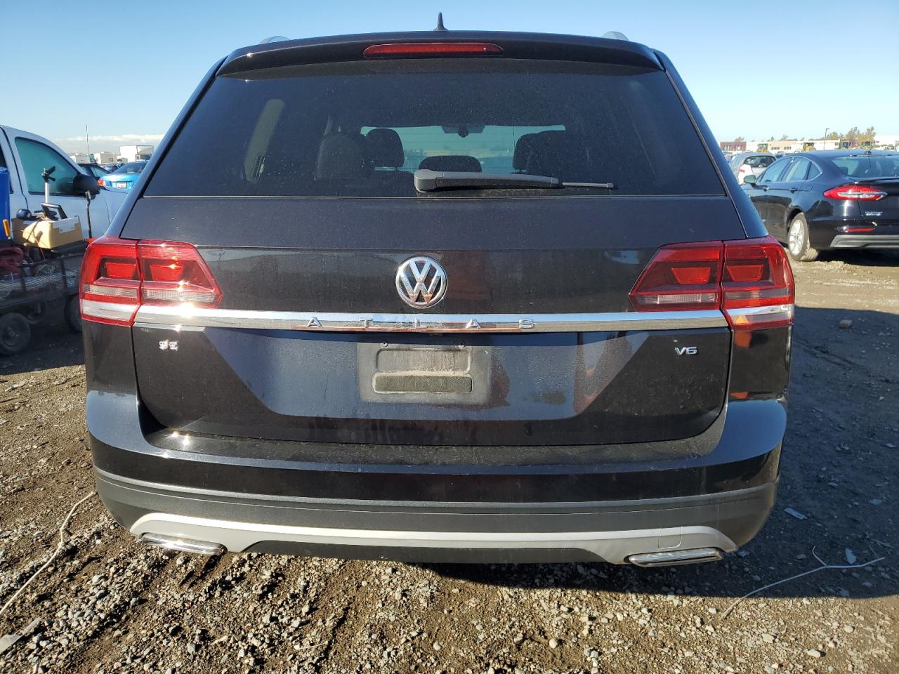 2018 Volkswagen Atlas Se VIN: 1V2CR2CA7JC563239 Lot: 93687045