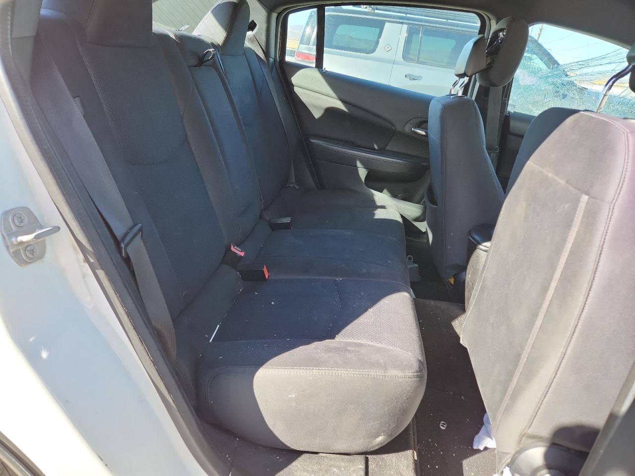 2014 Chrysler 200 Touring VIN: 1C3CCBBG8EN185360 Lot: 91211175